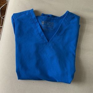 Lightly worn figs top